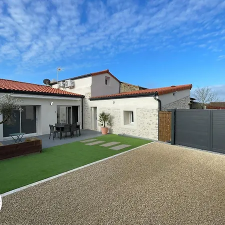 Maison Avec Clim Et Parking - 6 Pers. - Fr-1-426-613 Saint-Vincent-Sterlanges